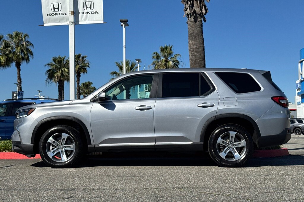 Certified 2023 Honda Pilot EX-L 7 Passenger SUV