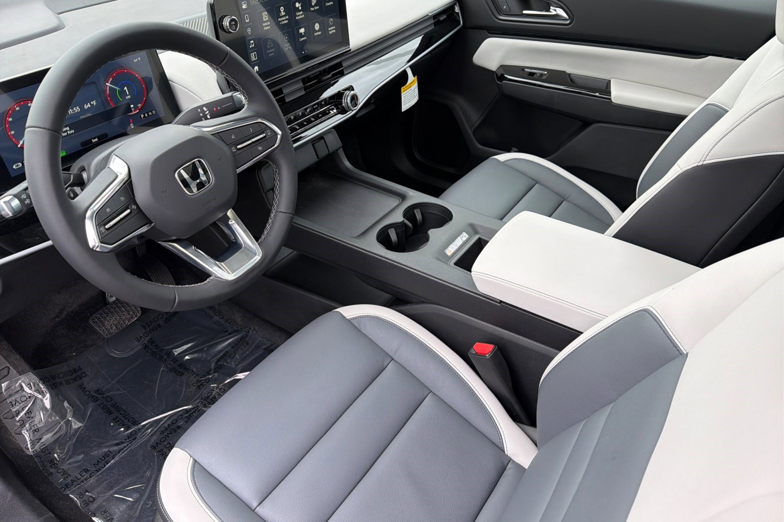 2026 Honda Prologue Touring photo 4