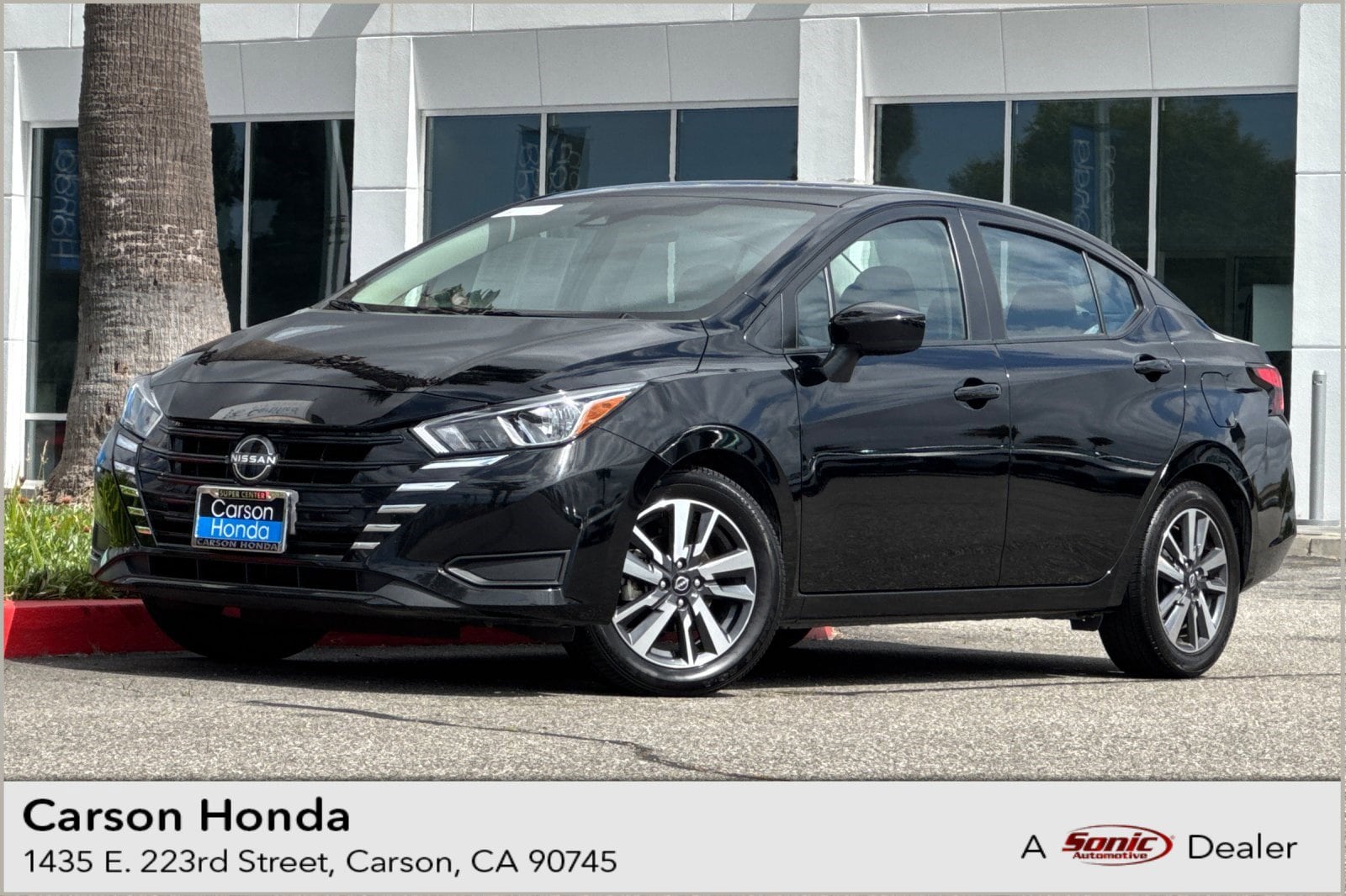 2023 Nissan Versa 1.6 SV CVT's photo