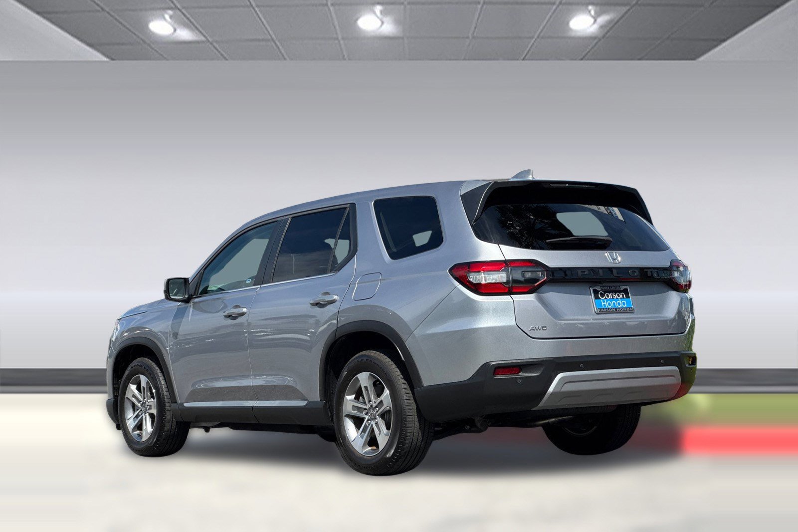 2024 Honda Pilot EX-L 7 Passenger photo 2