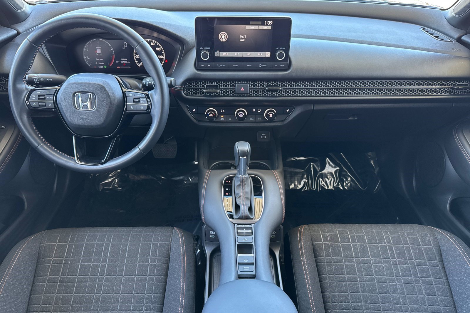 2025 Honda HR-V Sport - Photo 16