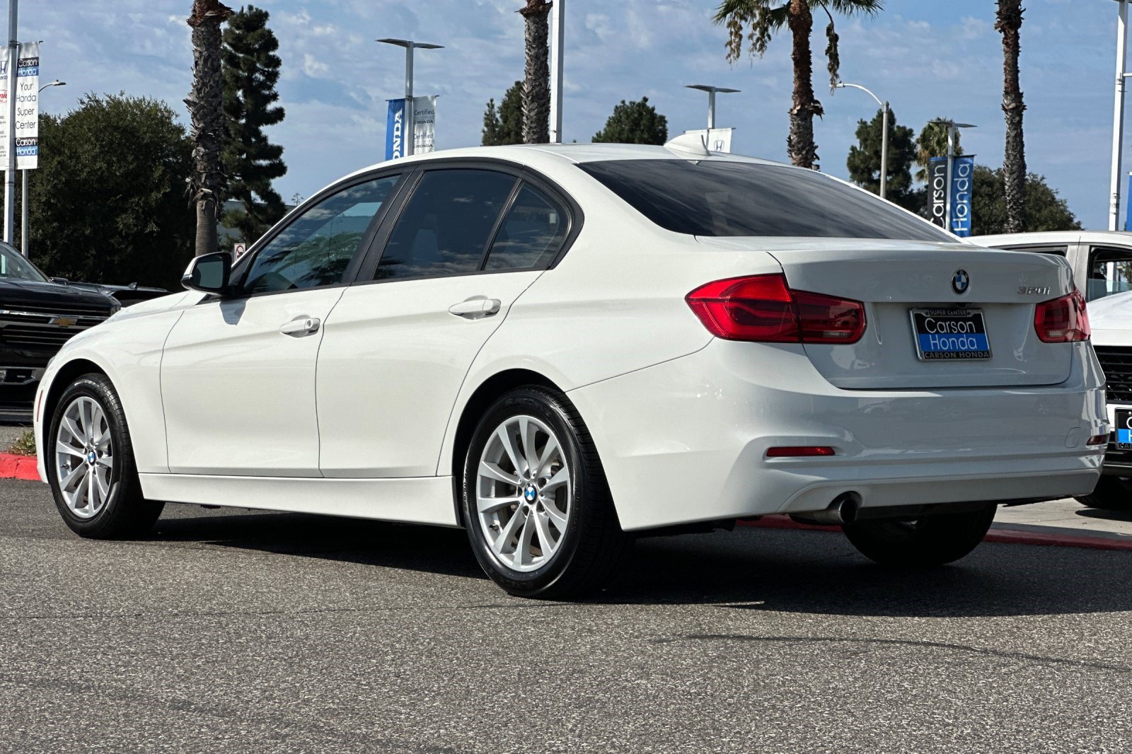 2018 Bmw 320i Sedan photo 3