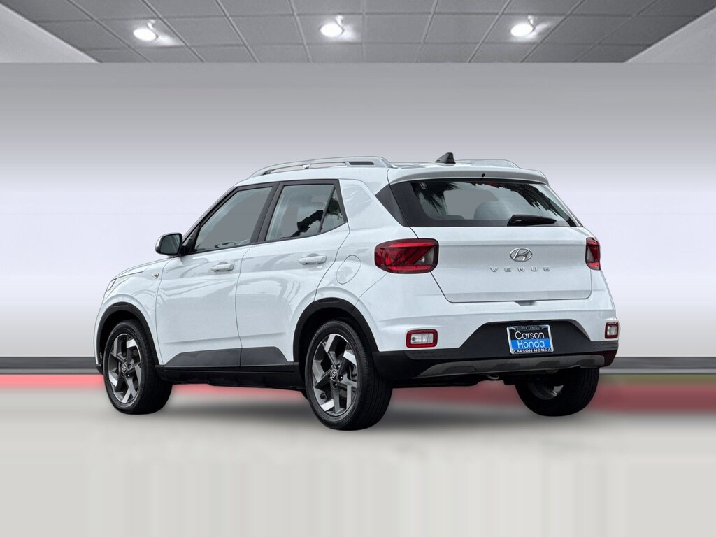 Used 2022 Hyundai Venue SEL SUV