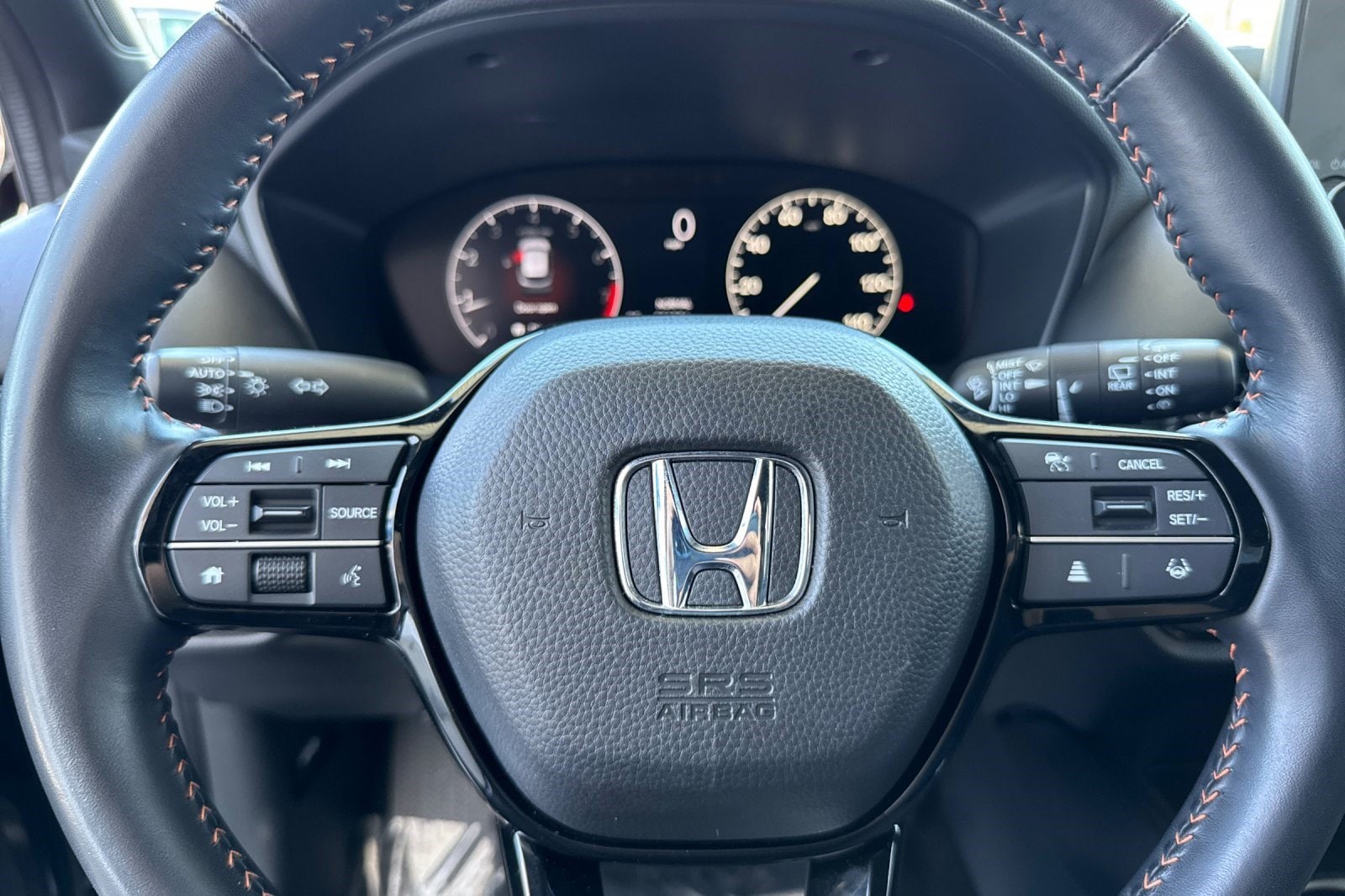 2025 Honda HR-V Sport - Photo 11