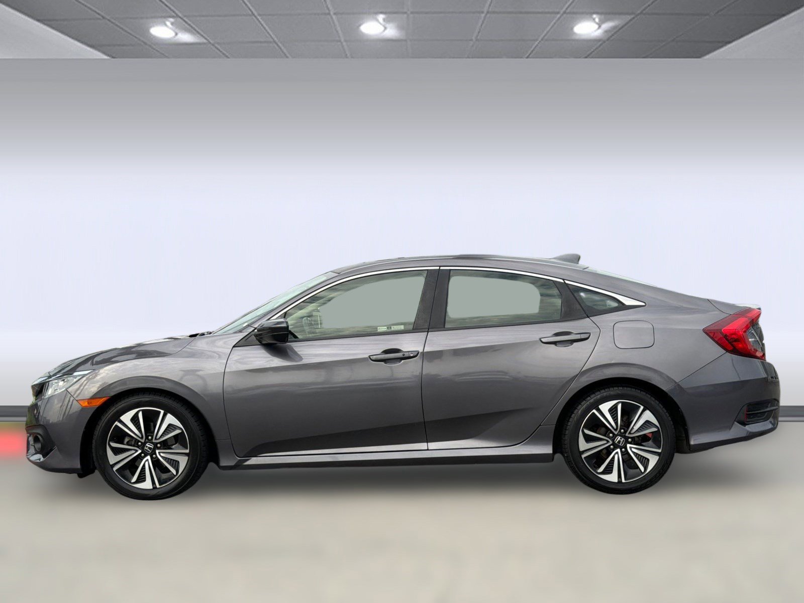 2018 Honda Civic EX-T photo 2