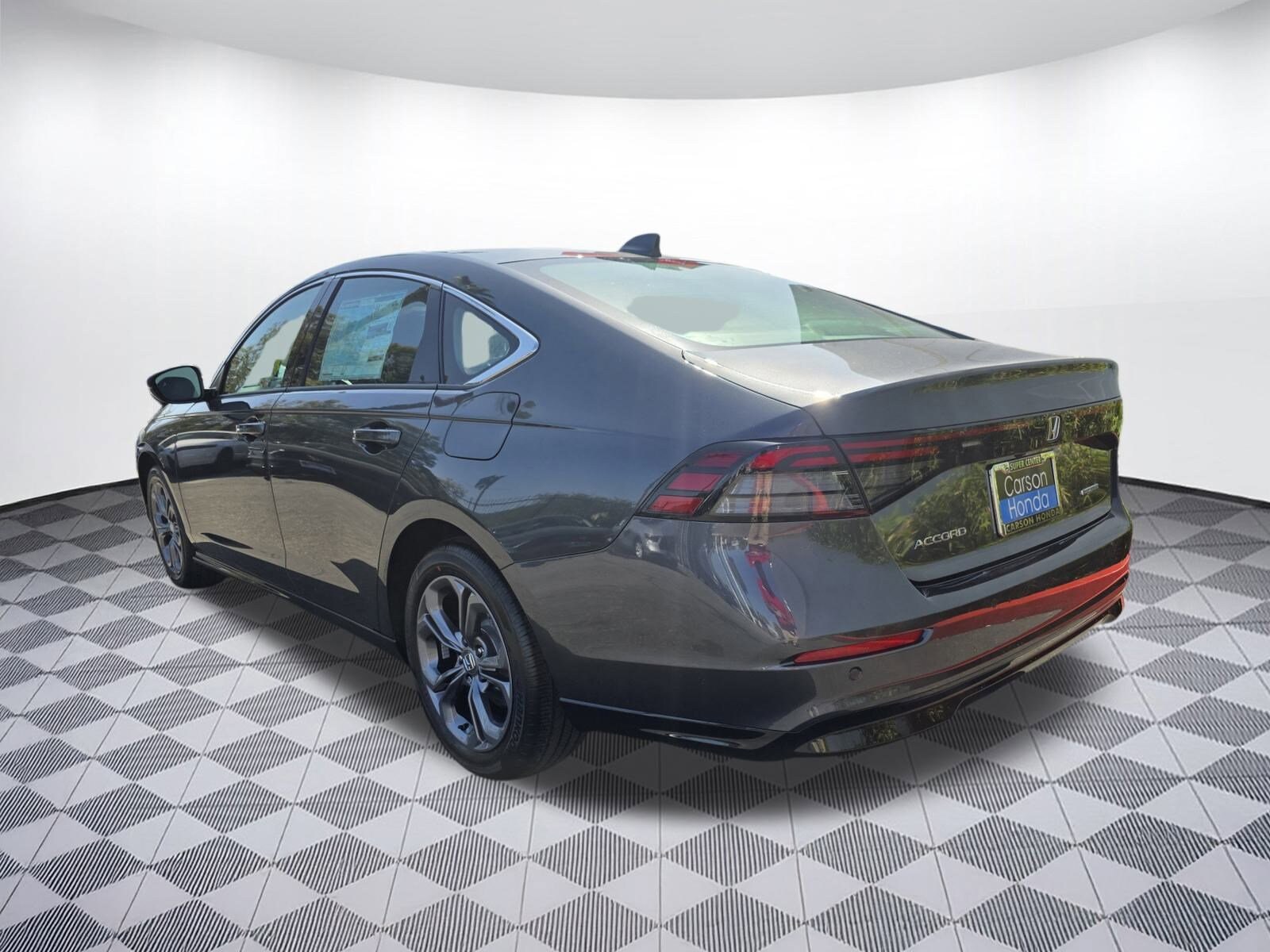 2025 Honda Accord Hybrid EX-L photo 2