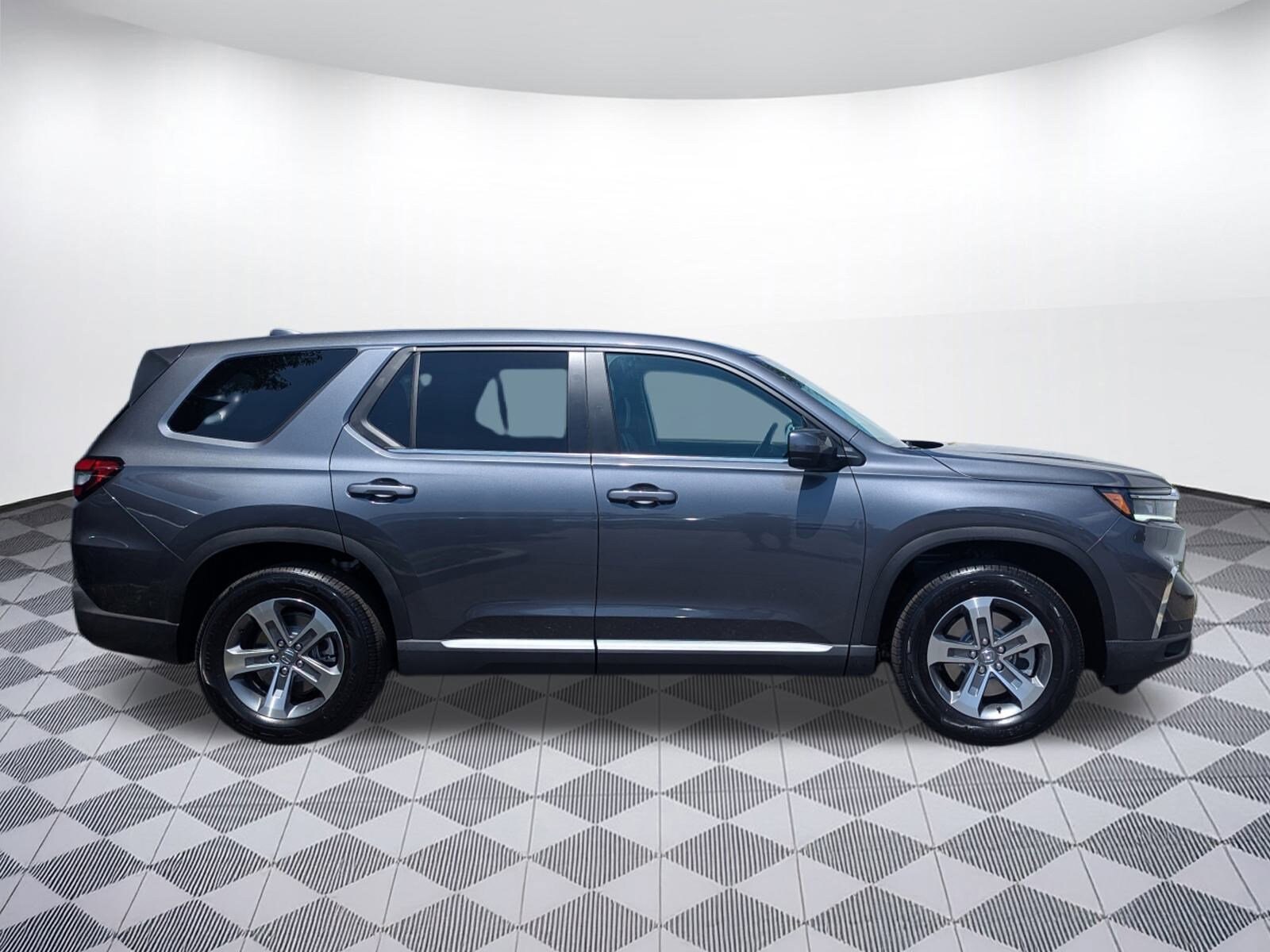 2025 Honda Pilot EX-L photo 3