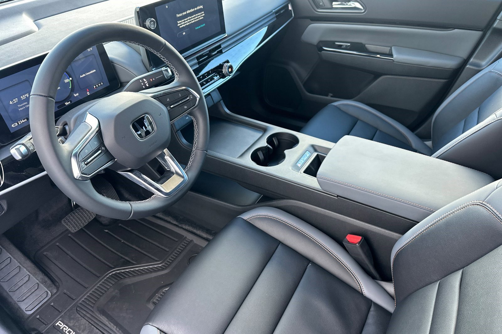 2025 Honda Prologue Touring photo 3