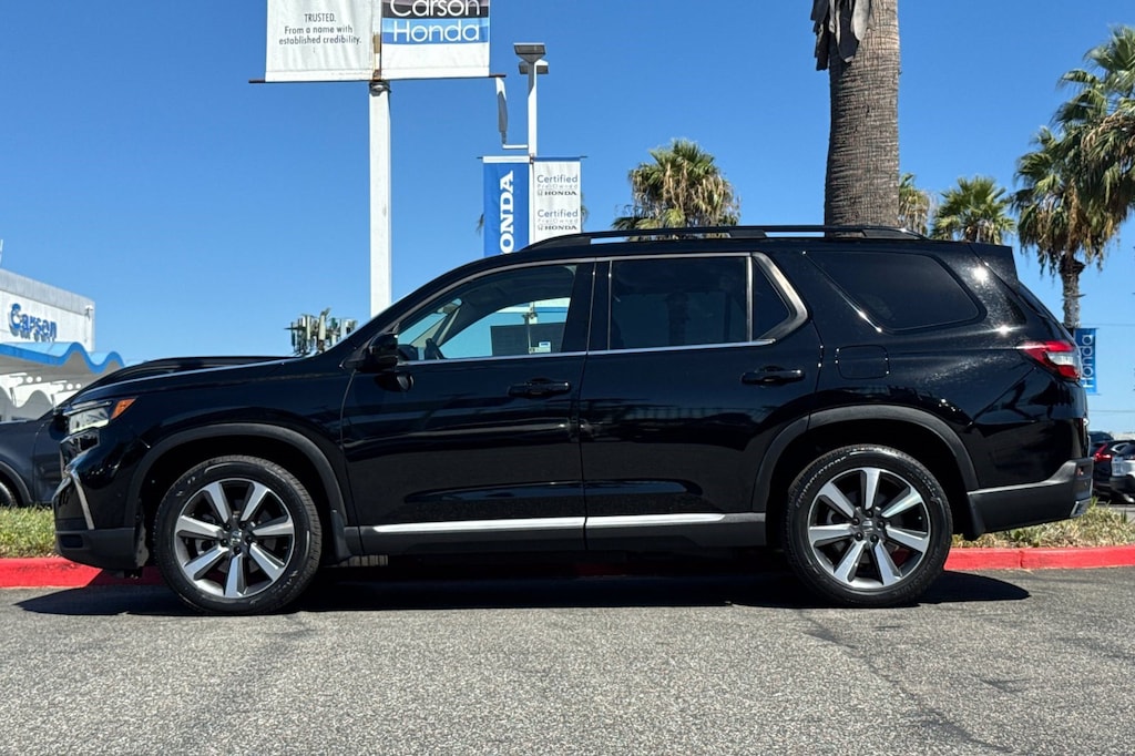 Certified 2023 Honda Pilot Touring SUV