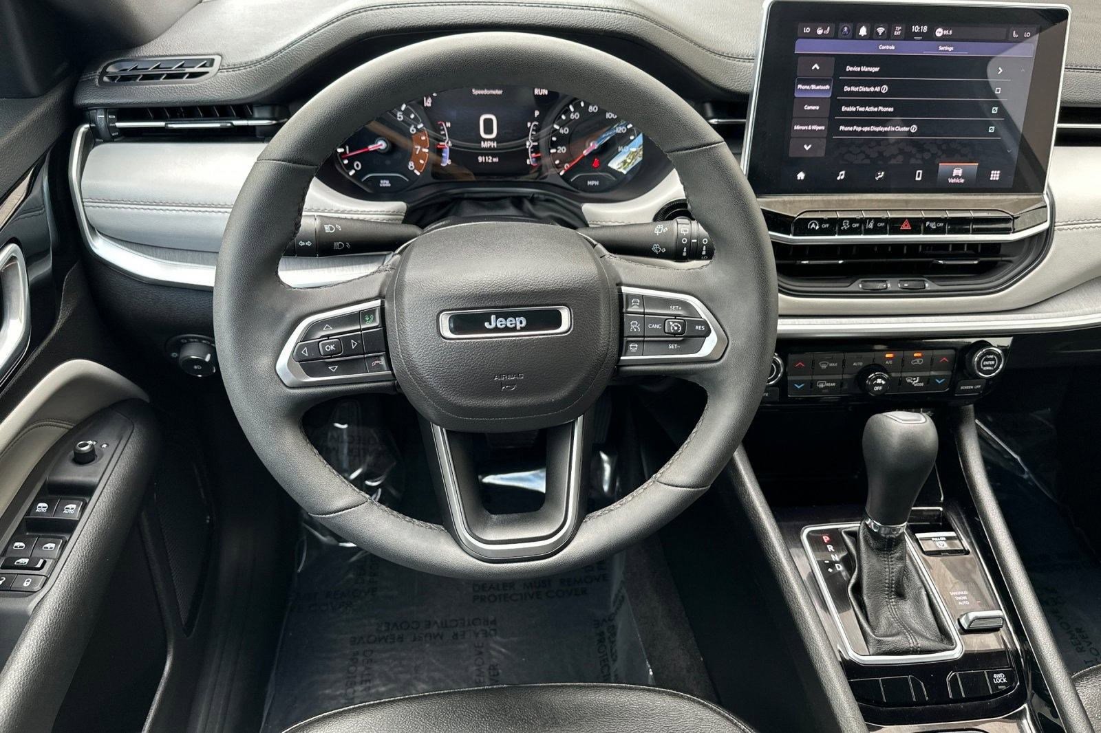 2024 Jeep Compass Limited photo 4
