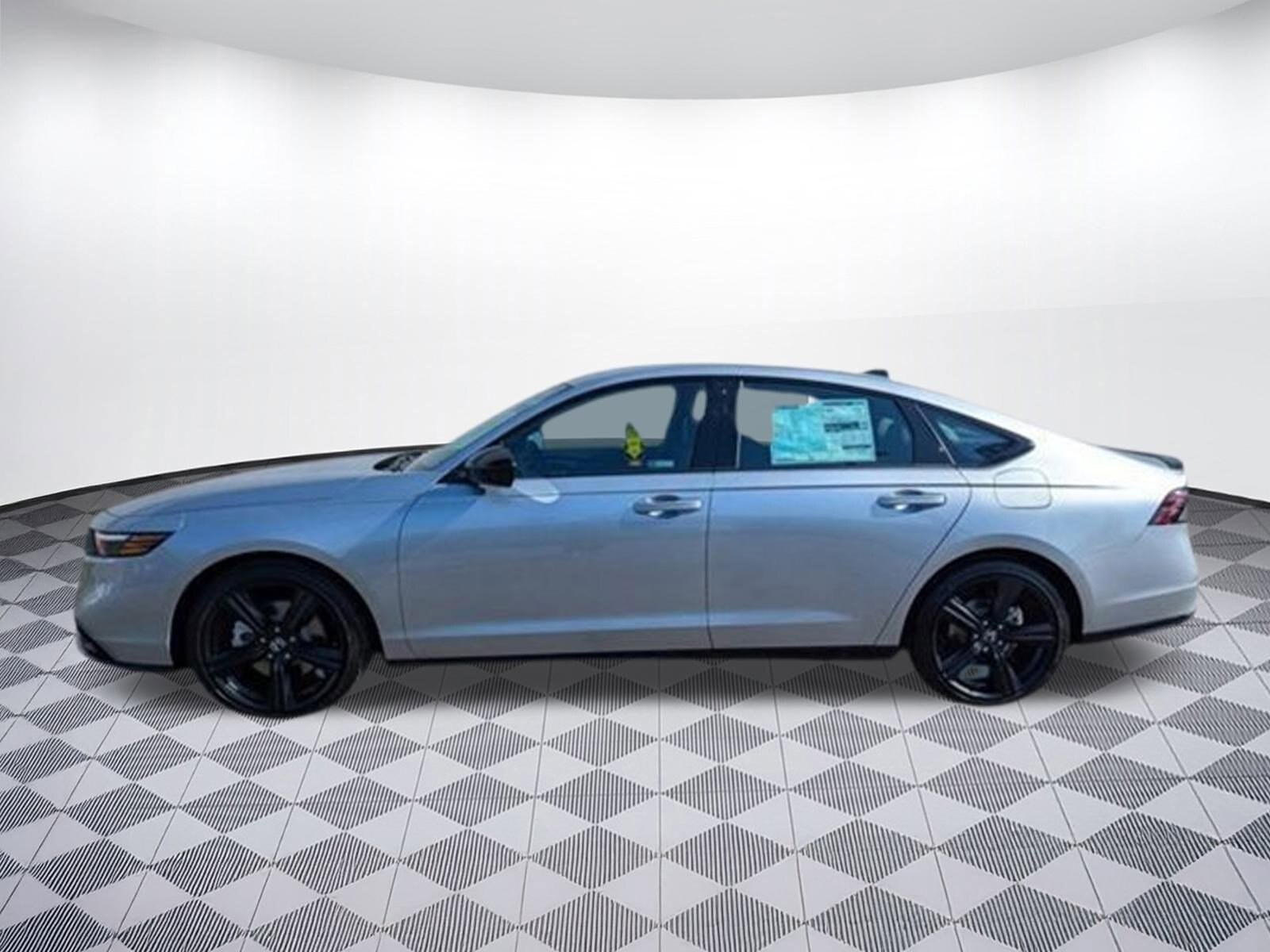 2025 Honda Accord Hybrid Sport-L photo 2