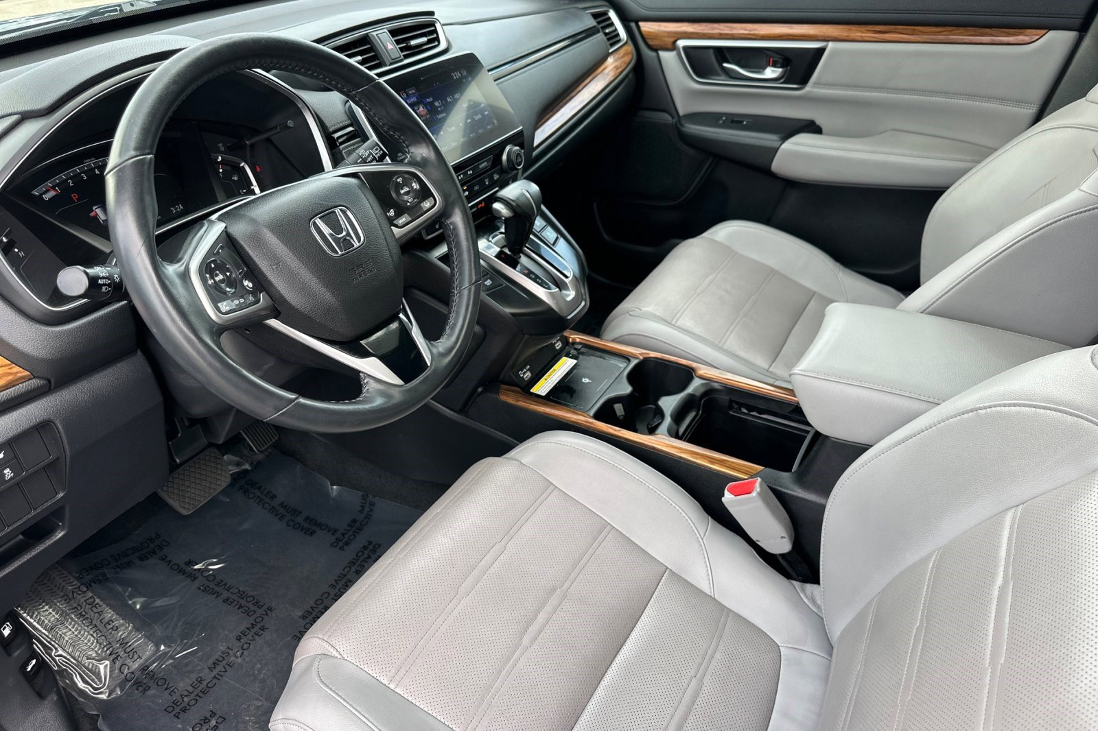 2020 Honda CR-V Touring photo 4