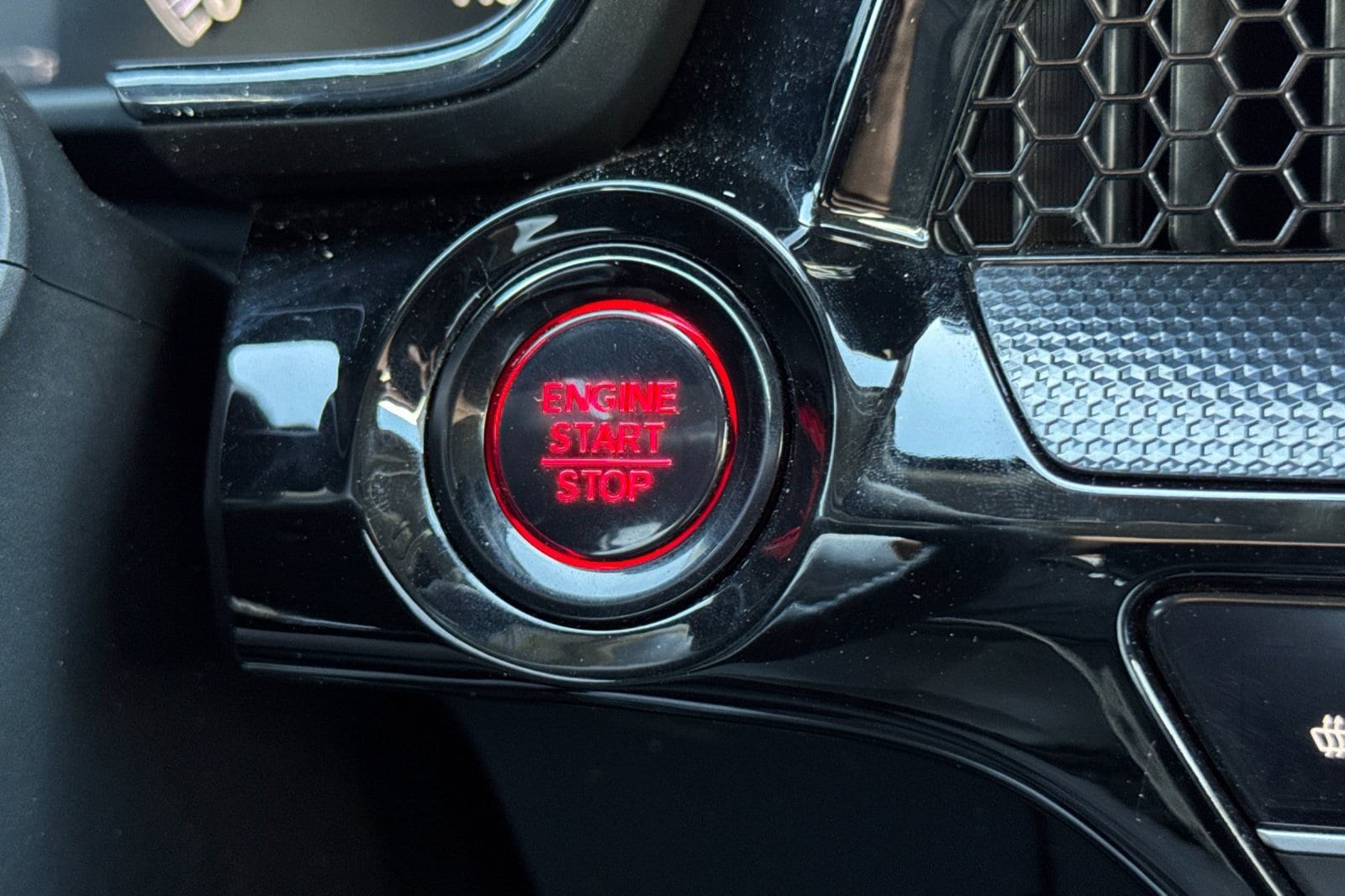 2024 Honda CR-V EX-L - Photo 17