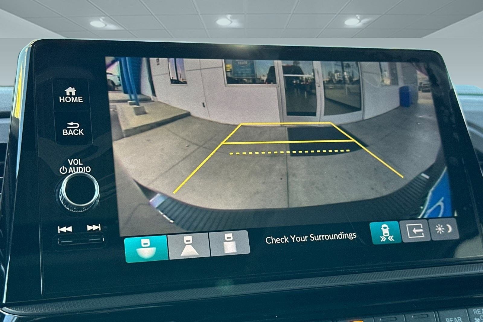 2026 Honda Odyssey Touring - Photo 23