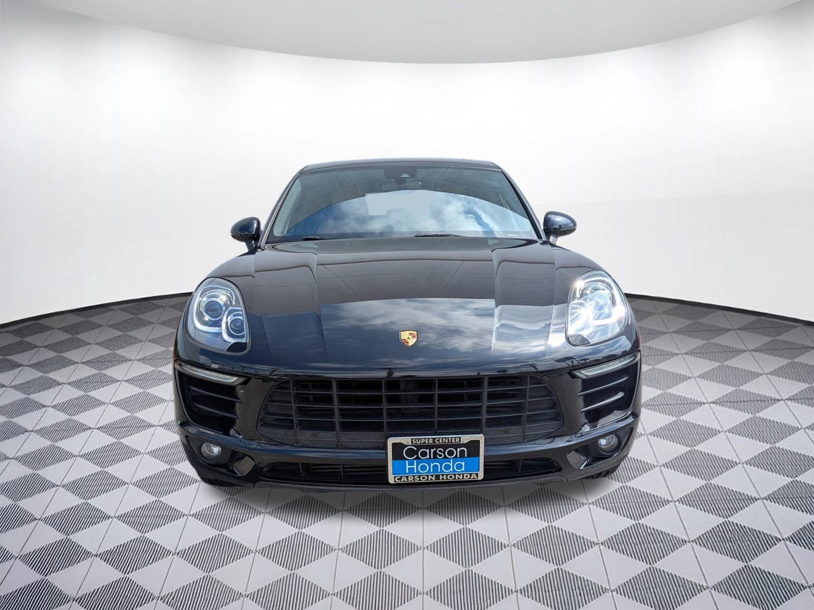 Used 2018 Porsche Macan Base with VIN WP1AA2A59JLB10194 for sale in Charlotte, NC