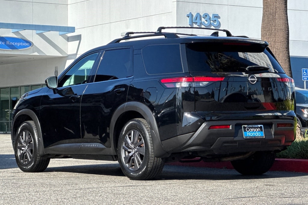 Used 2022 Nissan Pathfinder SV SUV