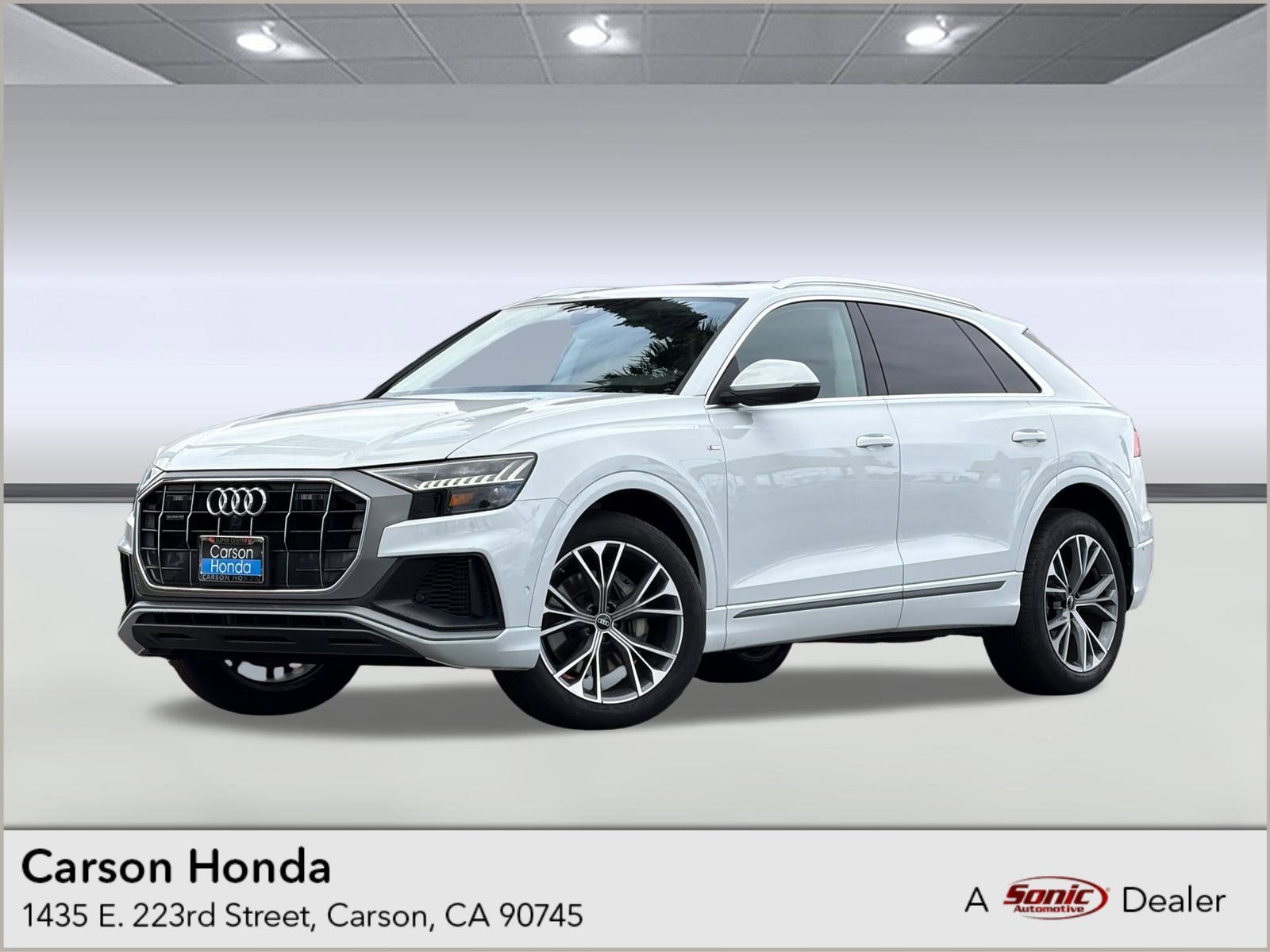2023 Audi Q8 Premium Plus