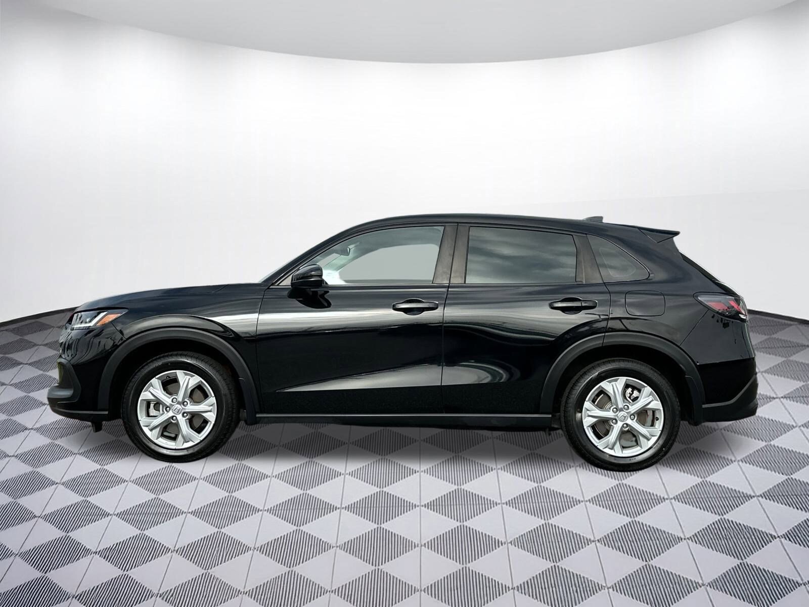2023 Honda HR-V LX photo 2