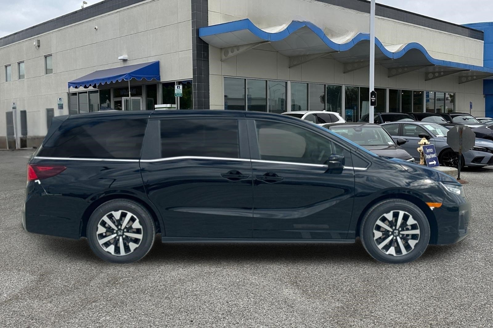 2026 Honda Odyssey EX-L Van Passenger