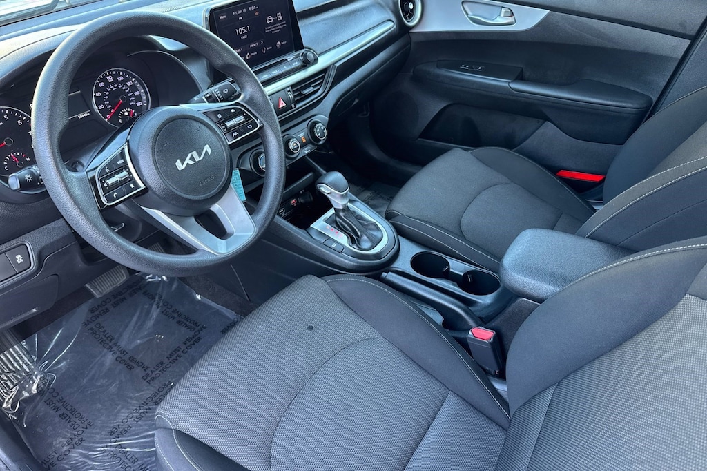 Used 2024 Kia Forte LXS Sedan