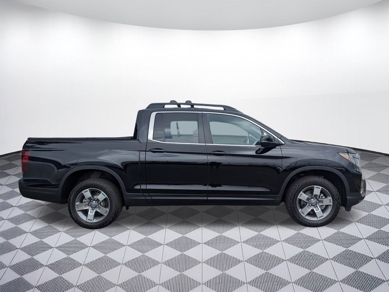 2025 Honda Ridgeline RTL photo 2