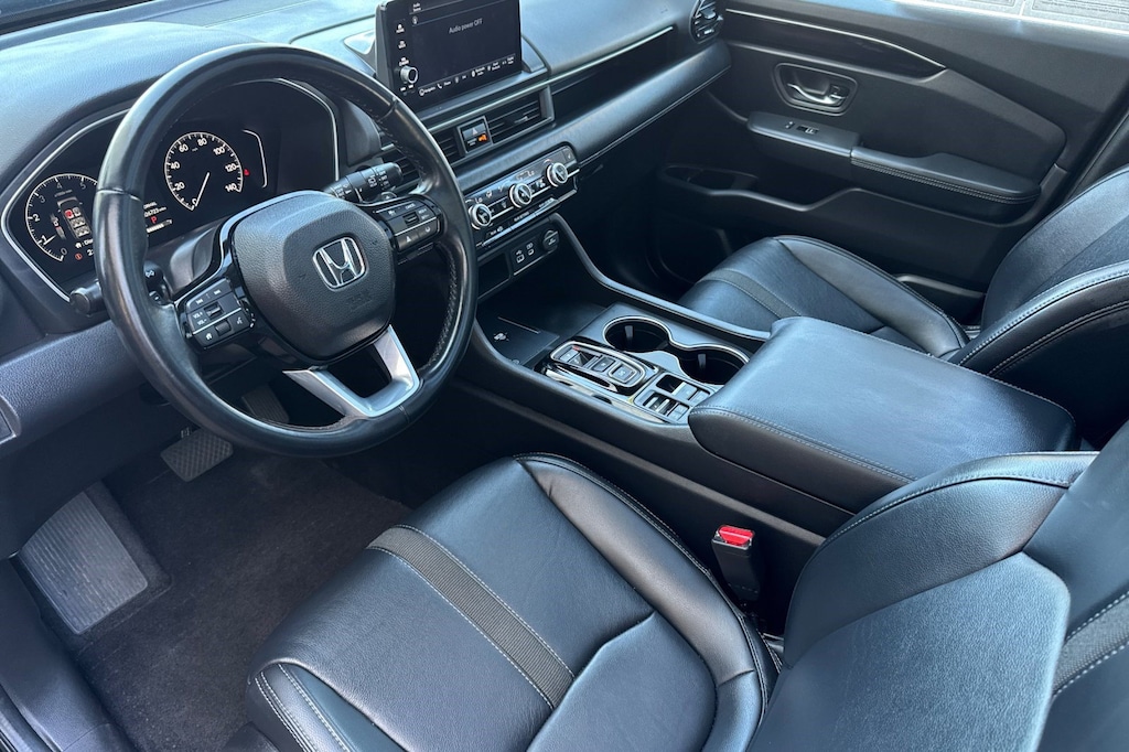 Certified 2023 Honda Pilot Touring SUV
