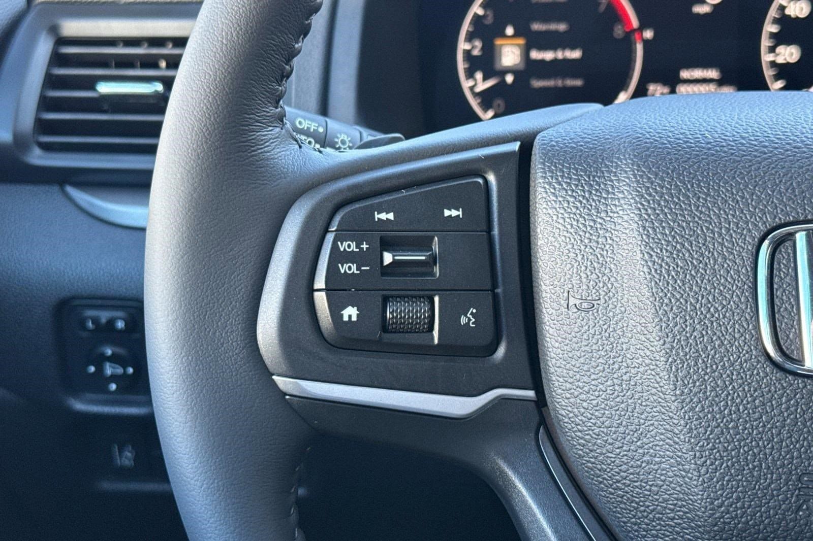 2026 Honda Ridgeline Sport - Photo 15