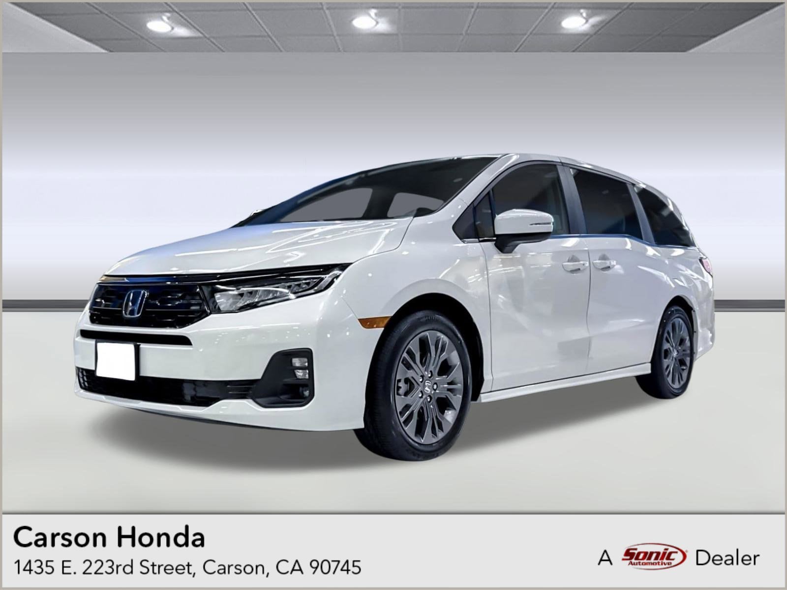 2026 Honda Odyssey Touring's photo