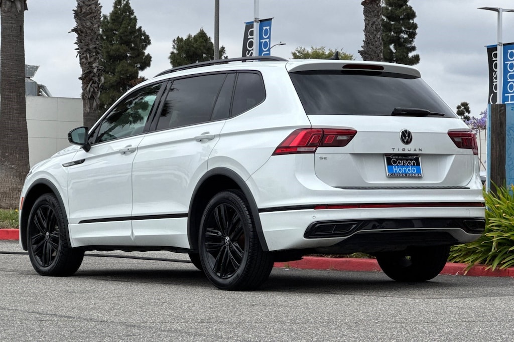 Used 2022 Volkswagen Tiguan SE R-Line Black SUV