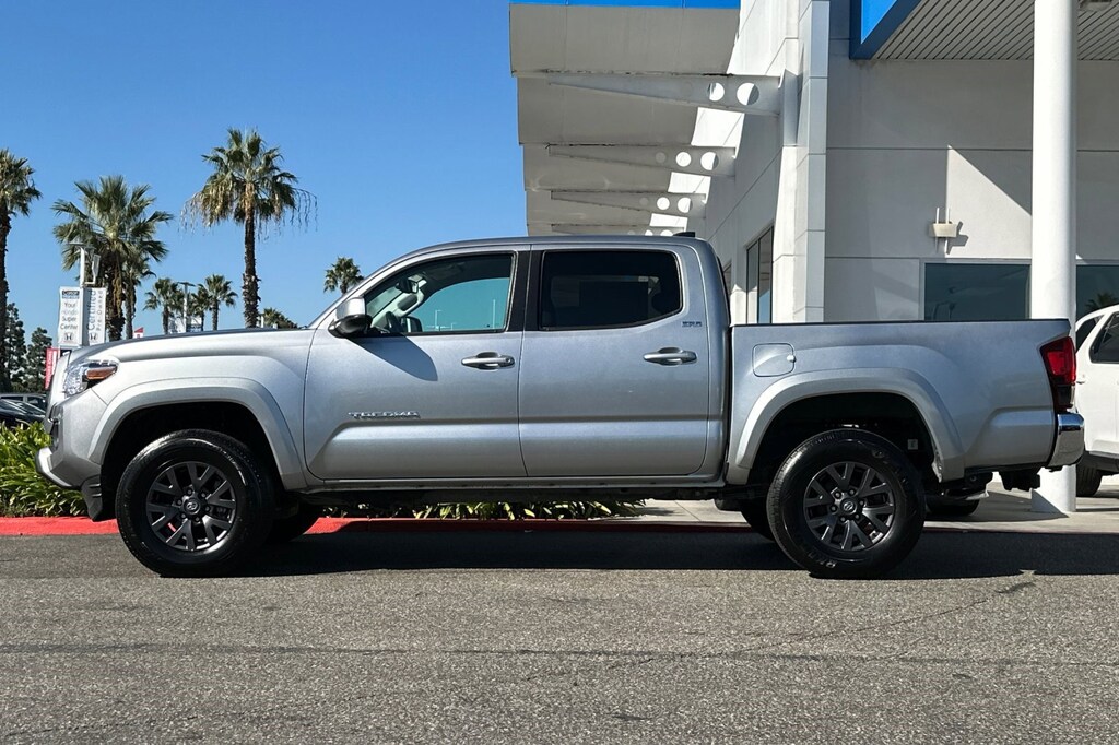 Used 2023 Toyota Tacoma SR5 Truck Double Cab
