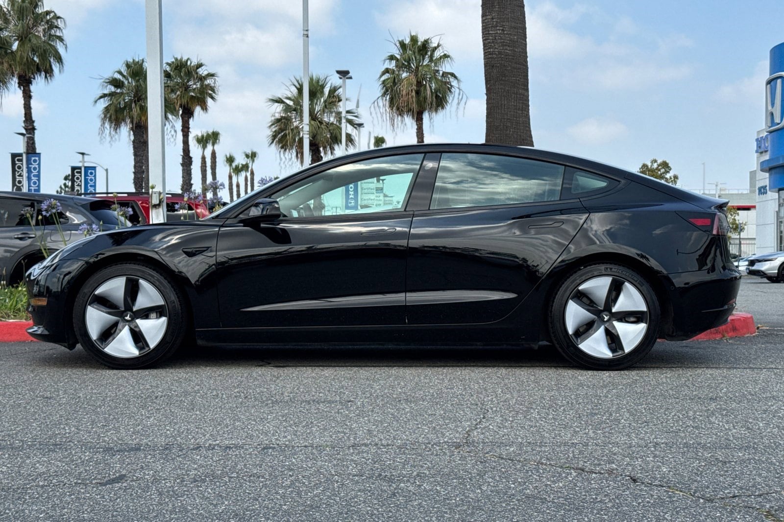 Used 2021 Tesla Model 3 Base with VIN 5YJ3E1EB9MF855236 for sale in Carson, CA