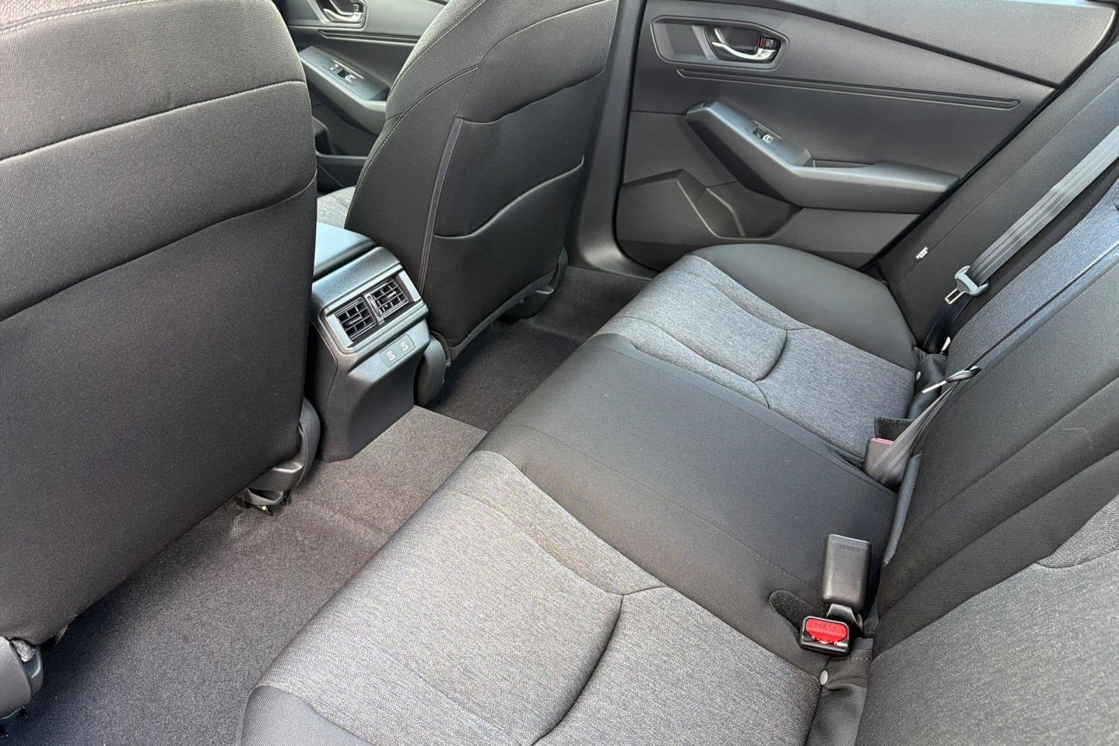 2026 Honda Accord SE - Photo 14