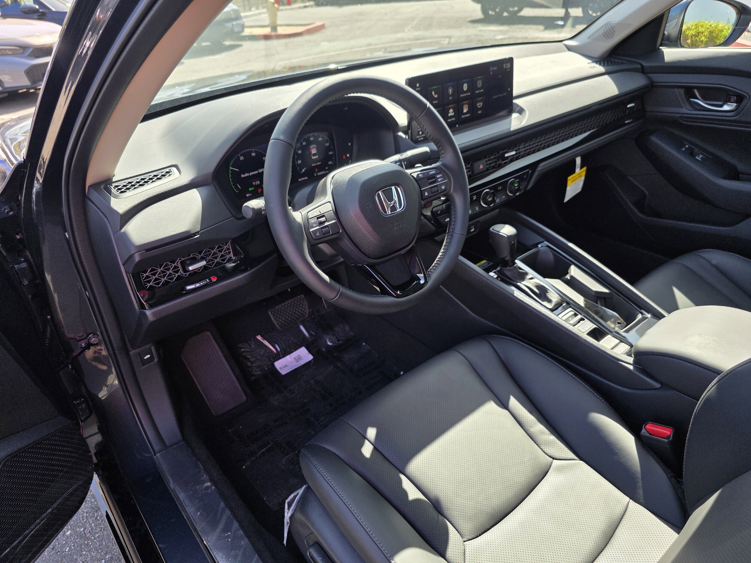 2025 Honda Accord Hybrid EX-L photo 4