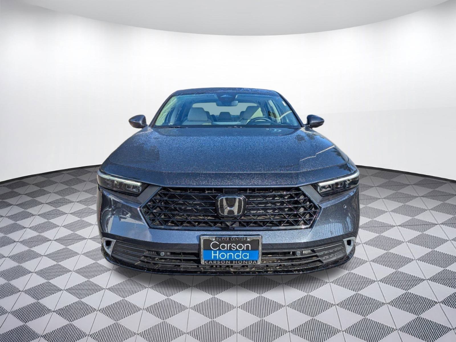2025 Honda Accord Hybrid Touring photo 2