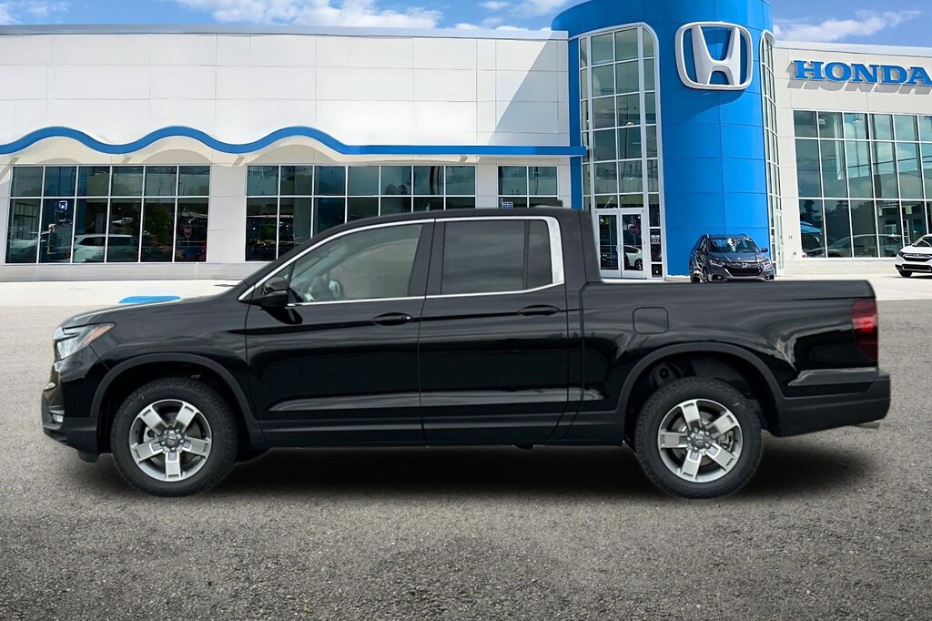 New 2026 Honda Ridgeline RTL Truck Crew Cab