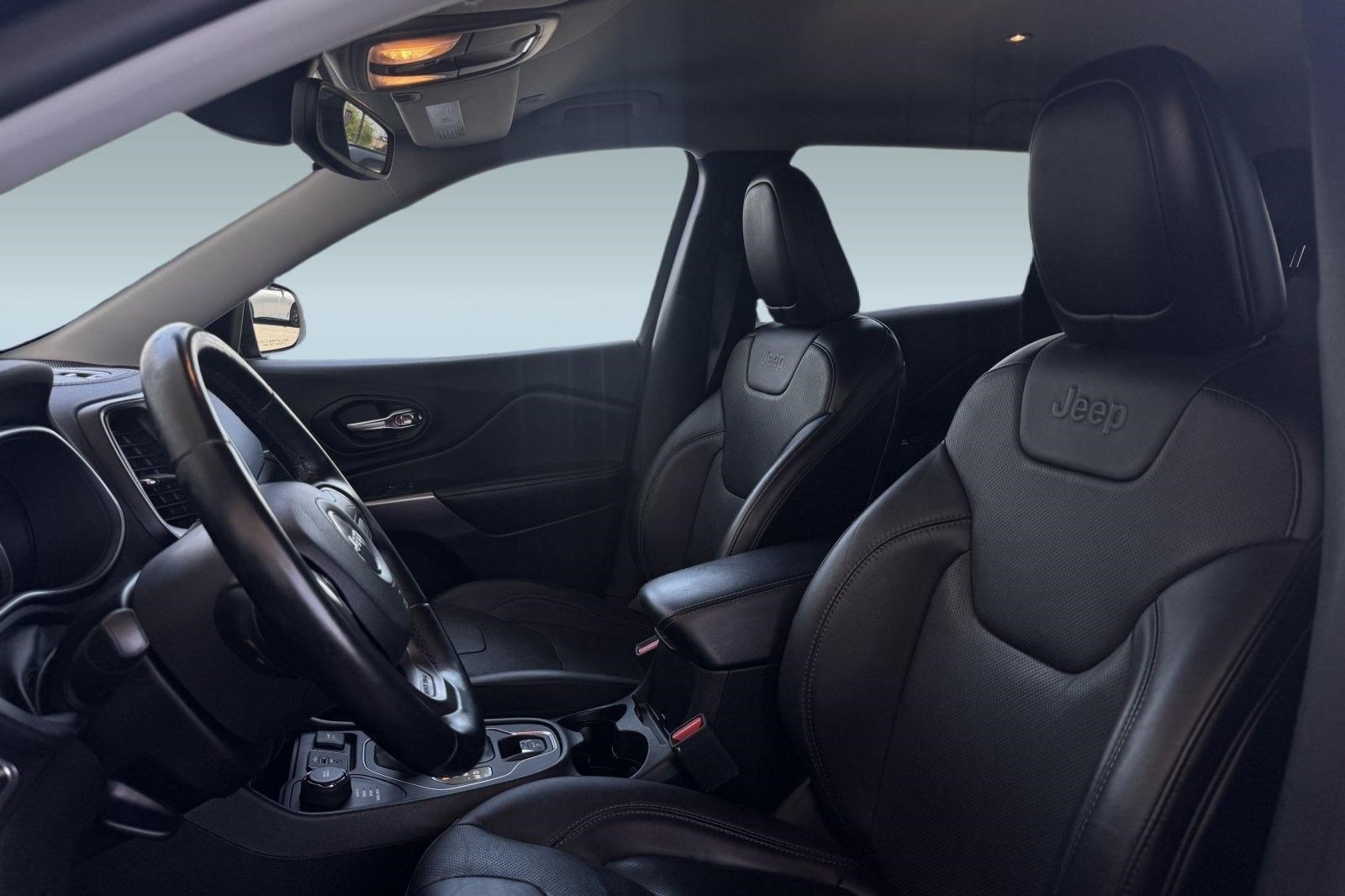 2021 Jeep Cherokee Latitude Lux - Photo 25