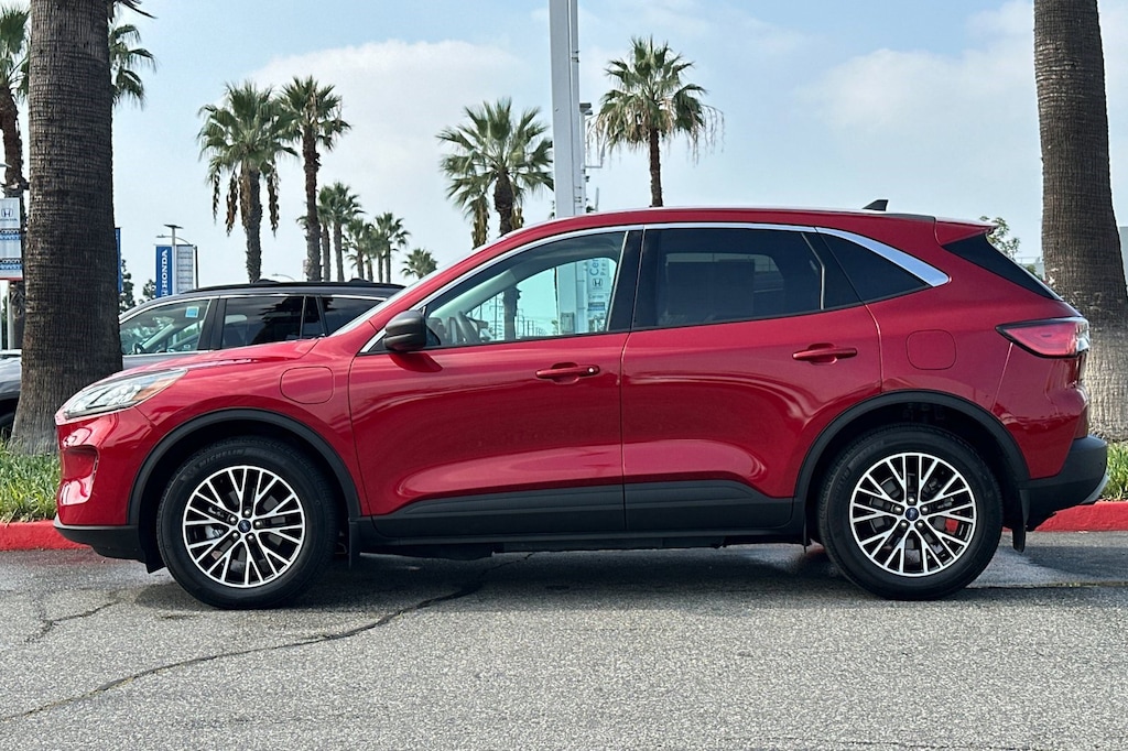 Used 2022 Ford Escape PHEV SE Plug-In Hybrid SUV