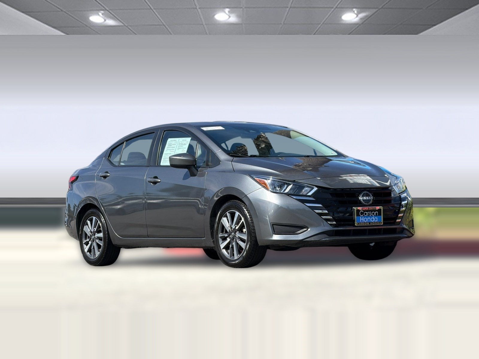 Versa SV Sedan