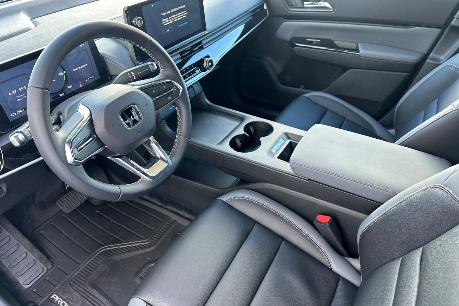 2025 Honda Prologue Touring photo 4