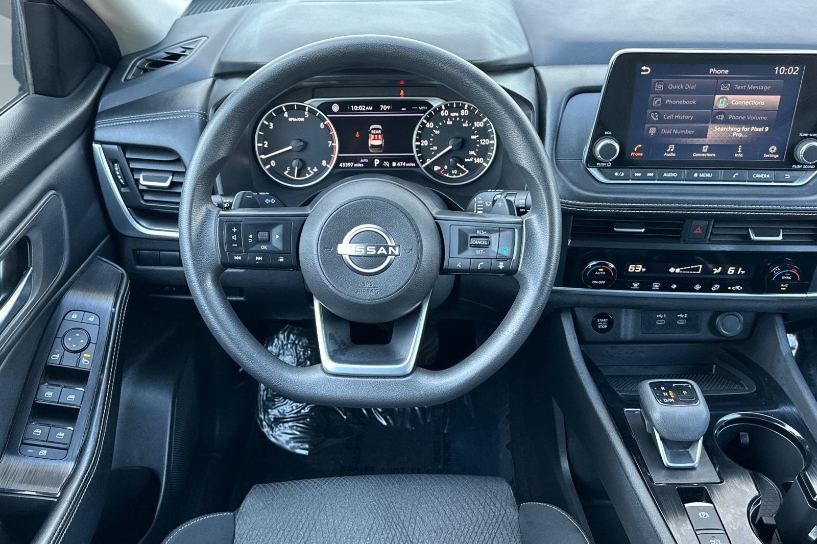 2024 Nissan Rogue SV photo 4