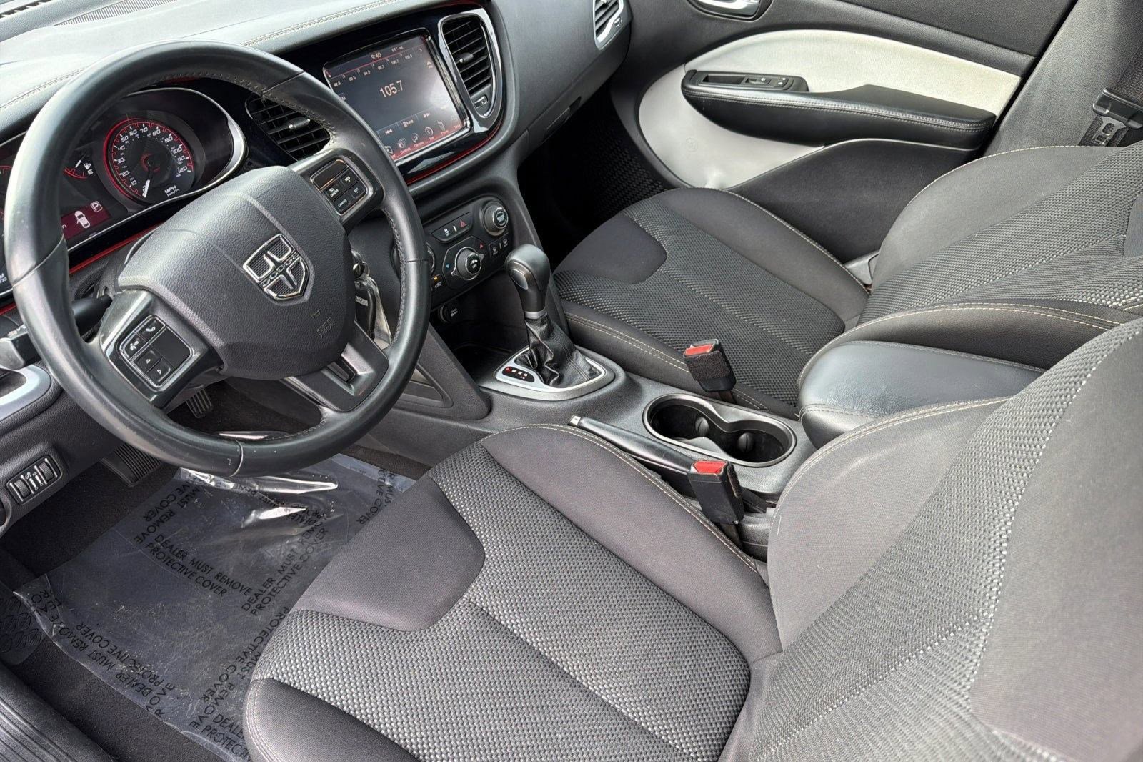 2014 Dodge Dart SXT photo 4