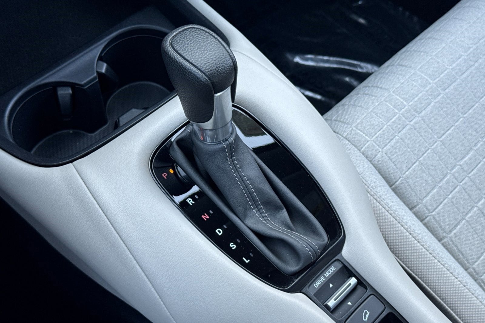 2024 Honda HR-V LX - Photo 19