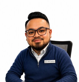 Staff member Jarvis Caguioa from ID_9e73f5