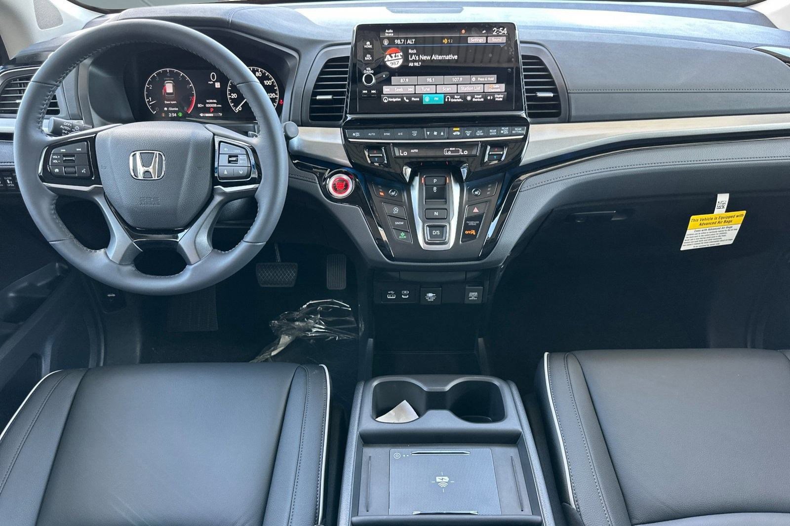 2026 Honda Odyssey Touring - Photo 24