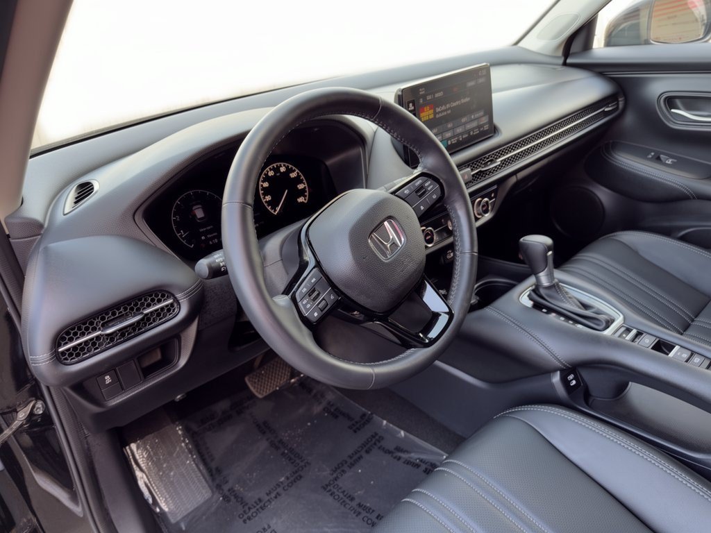 Used 2025 Honda HR-V EX-L SUV