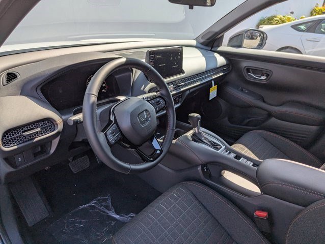 2026 Honda HR-V Sport photo 4