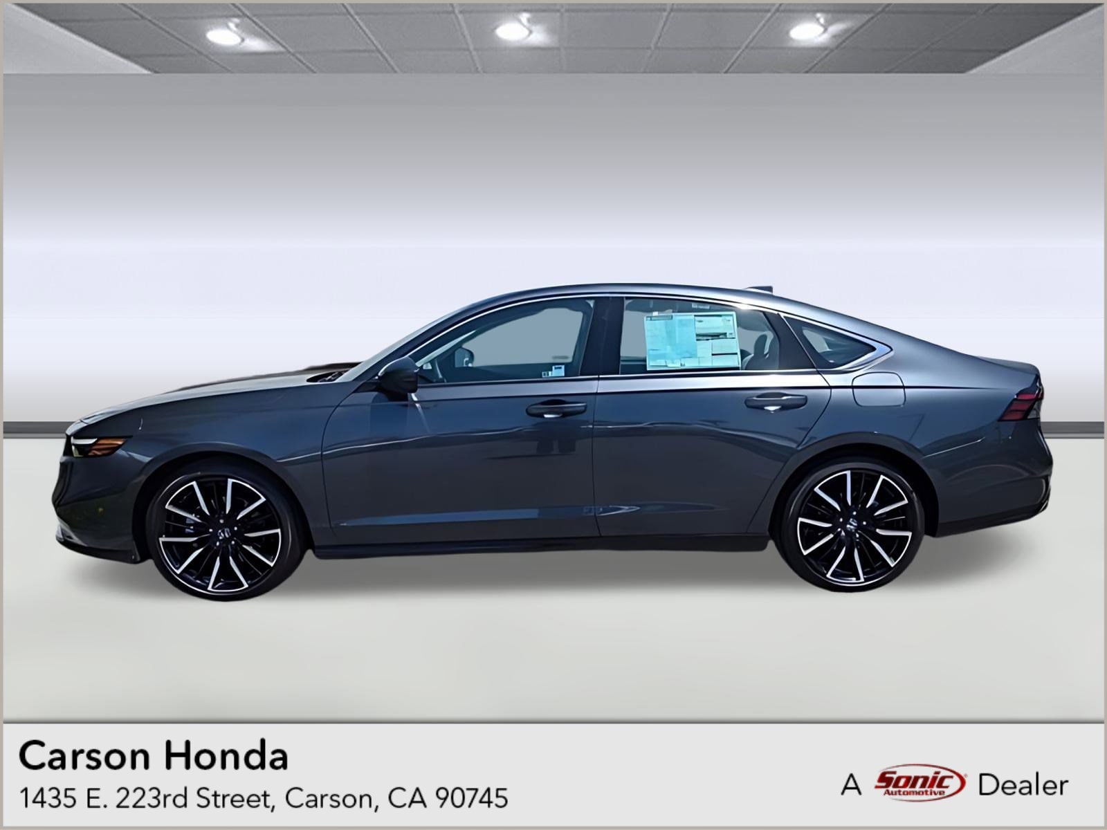 2025 Honda Accord Hybrid Touring's photo