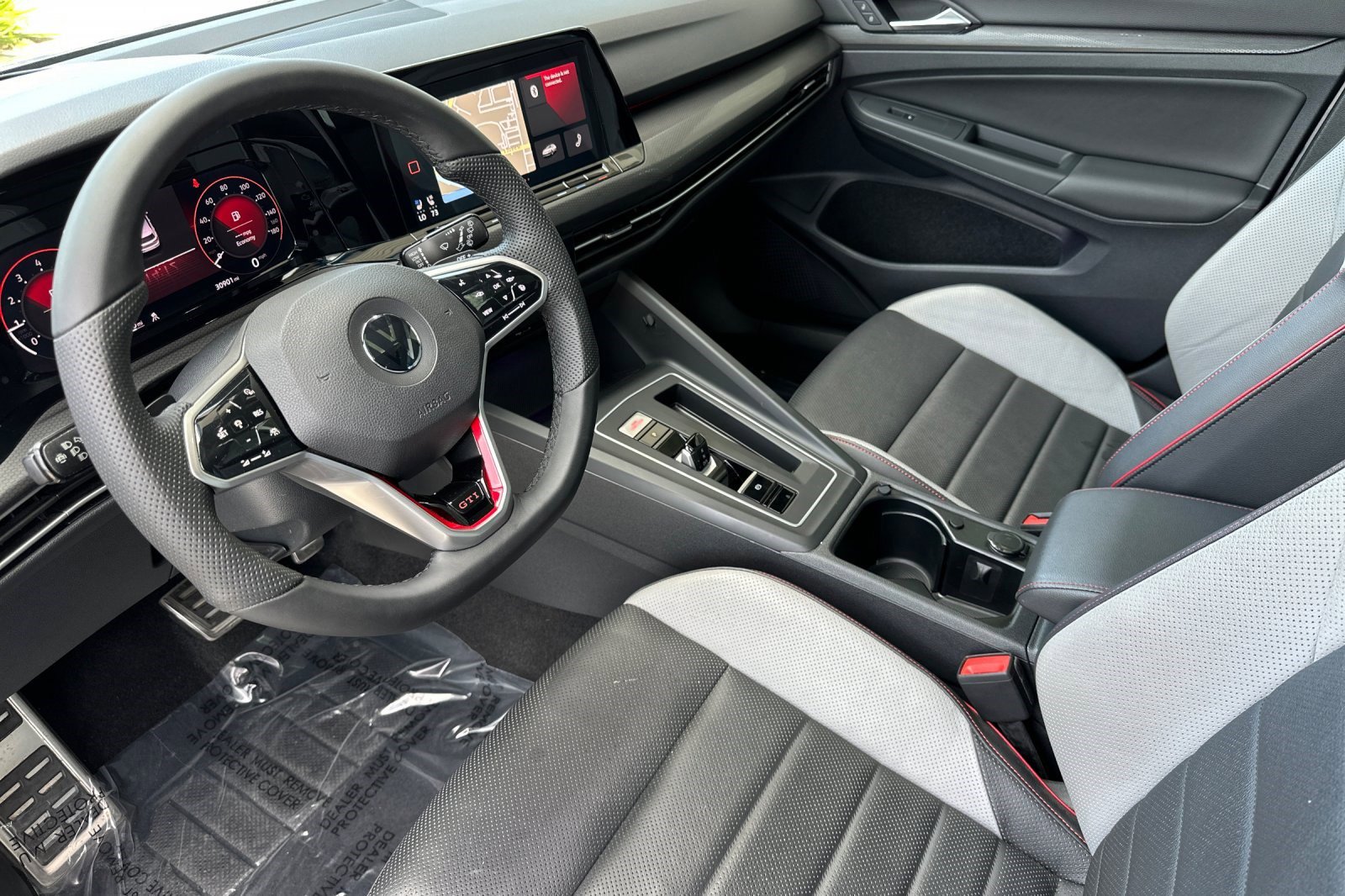 2022 Volkswagen Golf GTI Autobahn photo 4