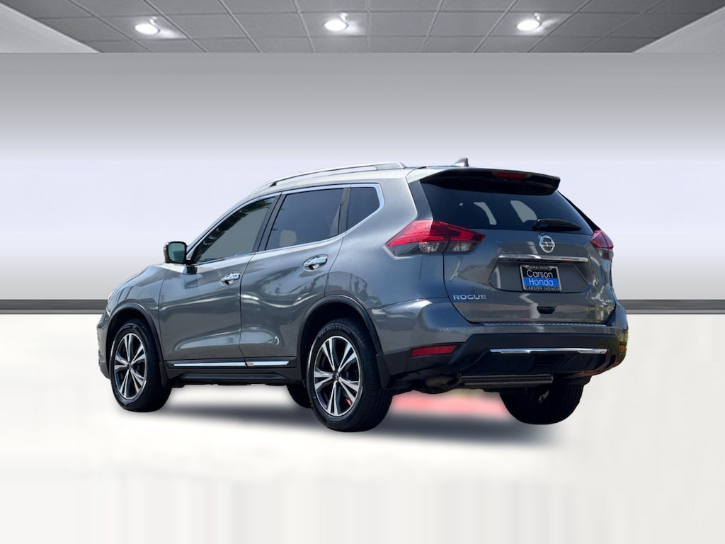 Used 2017 Nissan Rogue SL SUV