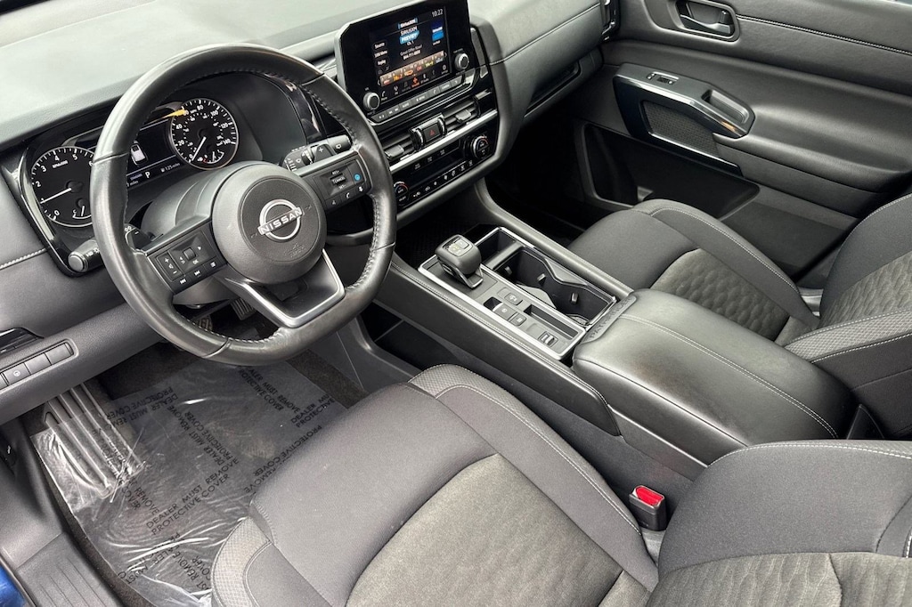 Used 2024 Nissan Pathfinder SV SUV